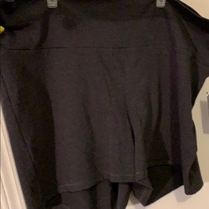 Maternity workout shorts